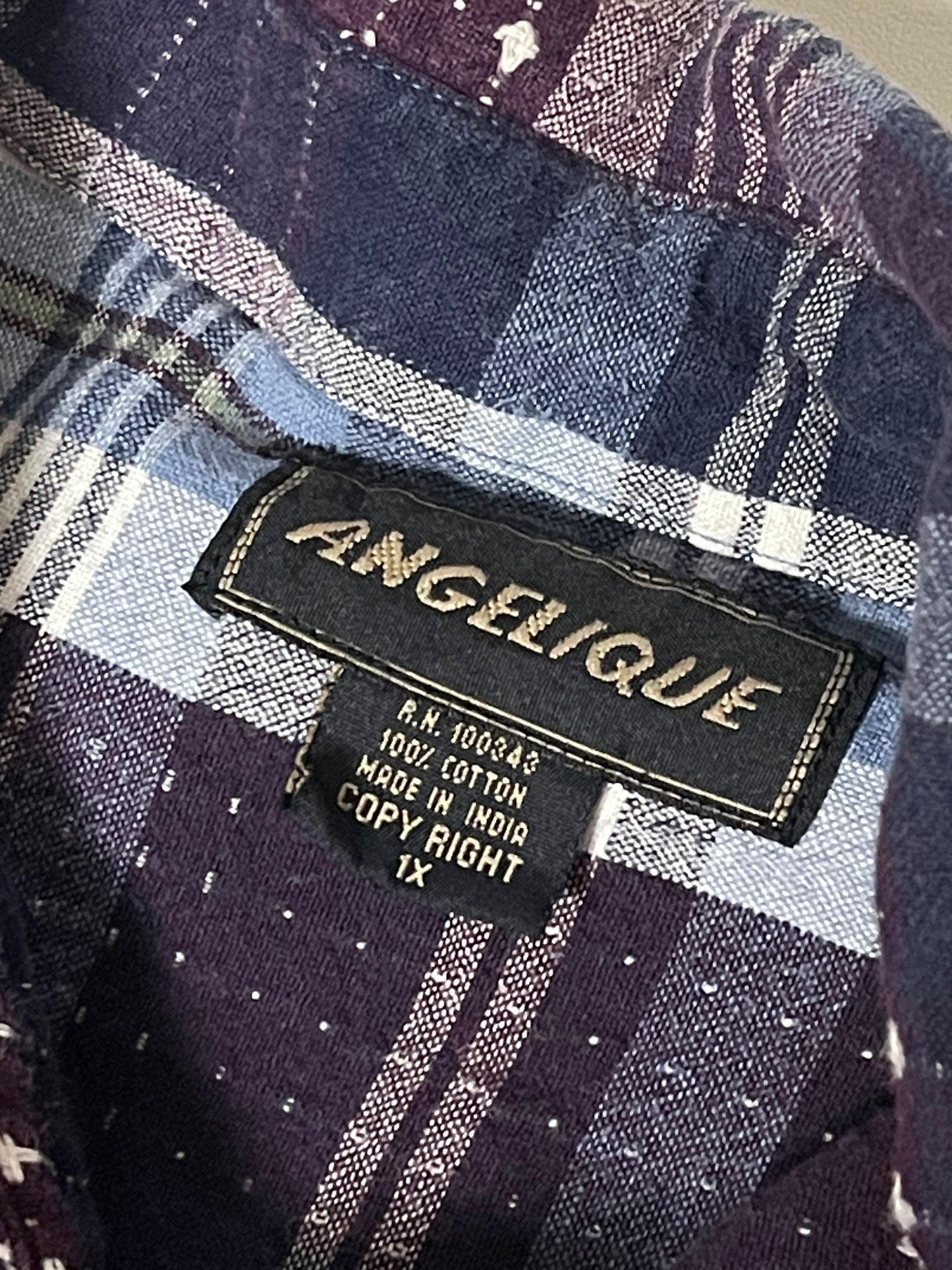 90’s Plaid Button Down Shirt (XL/1X)