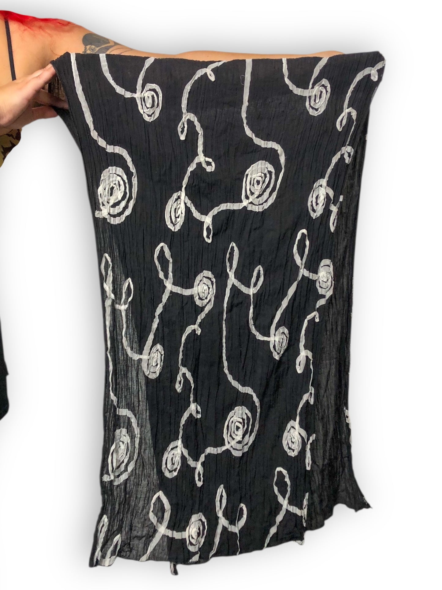 Black Swirly Scarf