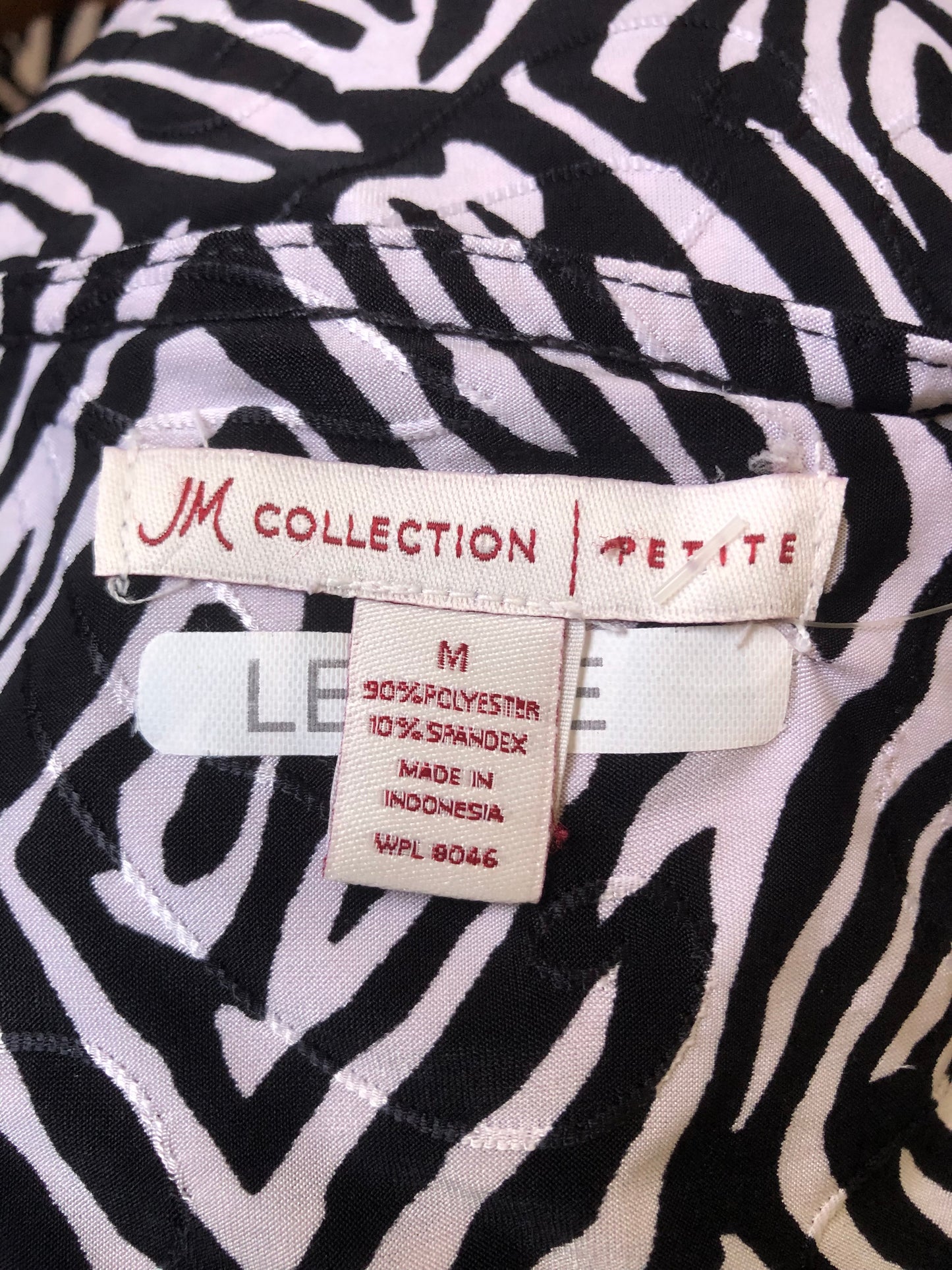 Y2K/Modern JM Collection Black and White Patterned Shirt (M)