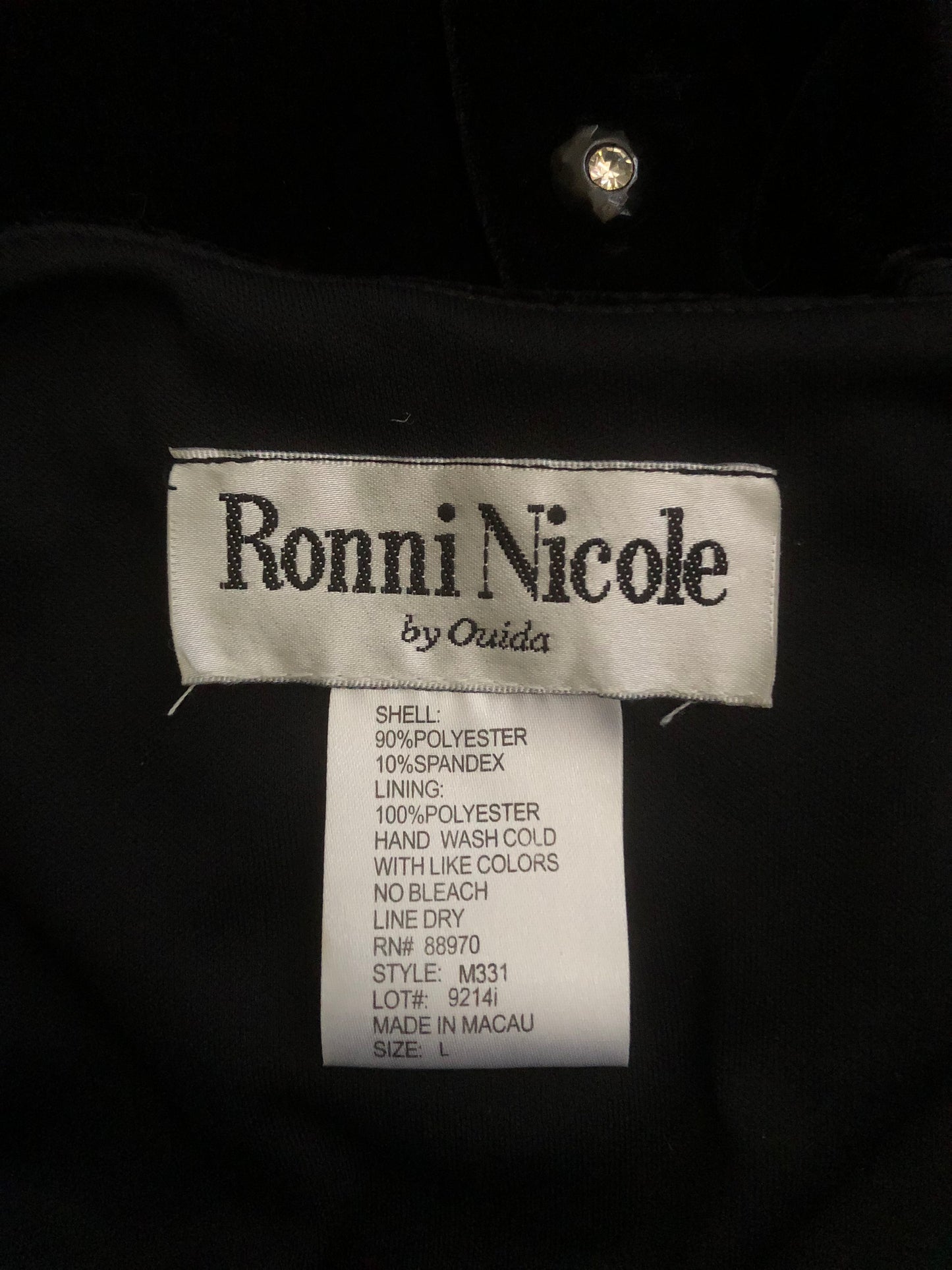 90’s/Y2K Ronni Nicole by Ouida Black Velvet Top (L)