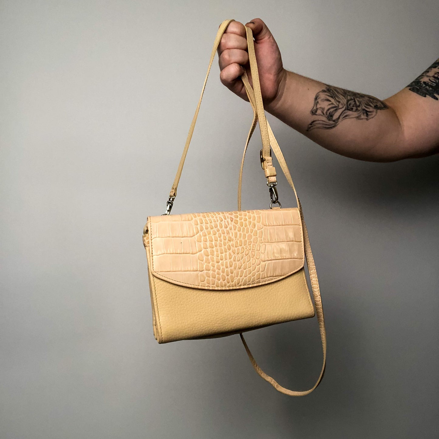 90’s Brighton Cream Leather Crossbody Purse
