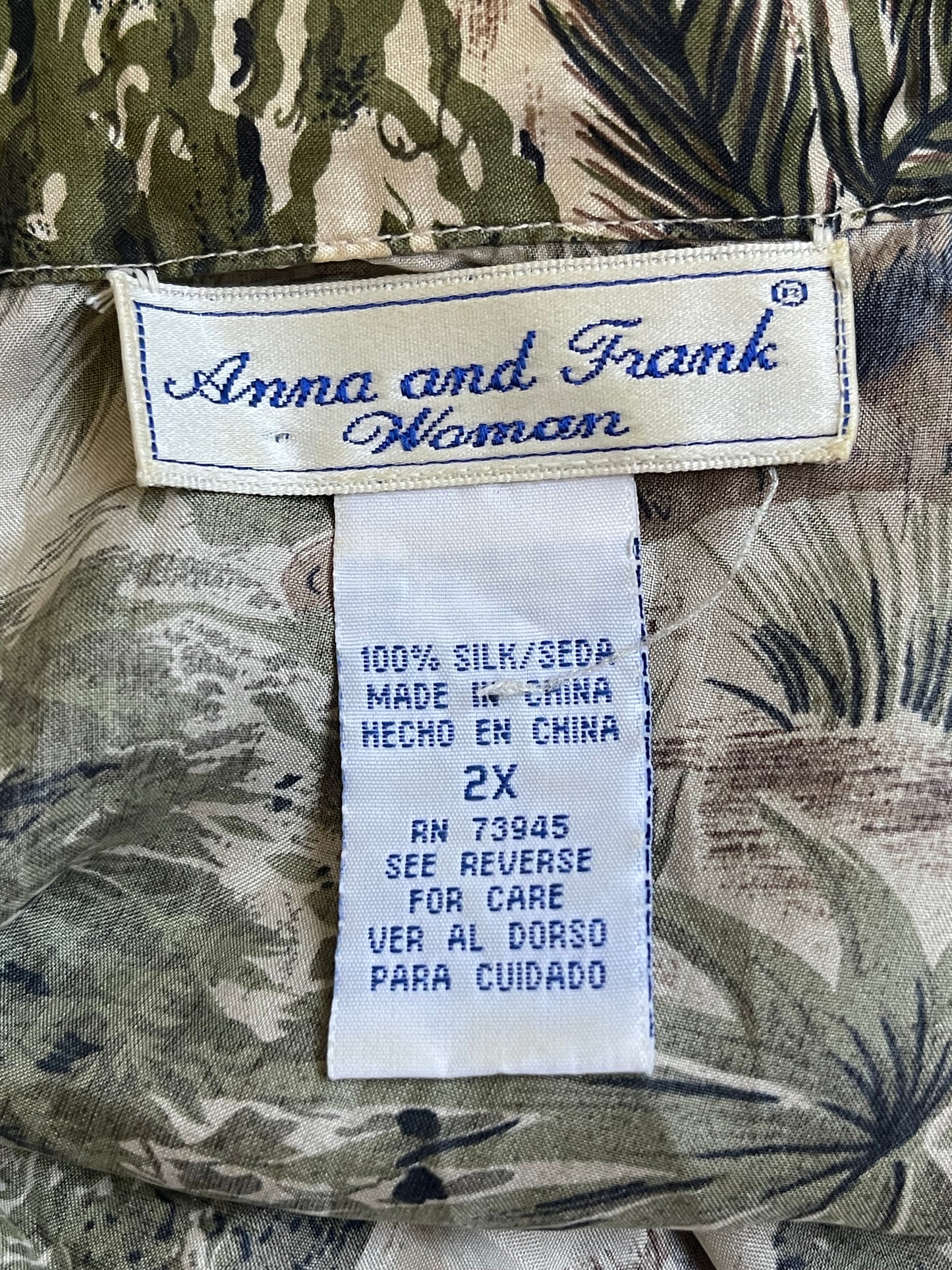 90’s Anna and Frank Tan and Green Safari Print Blouse (2X/3X)