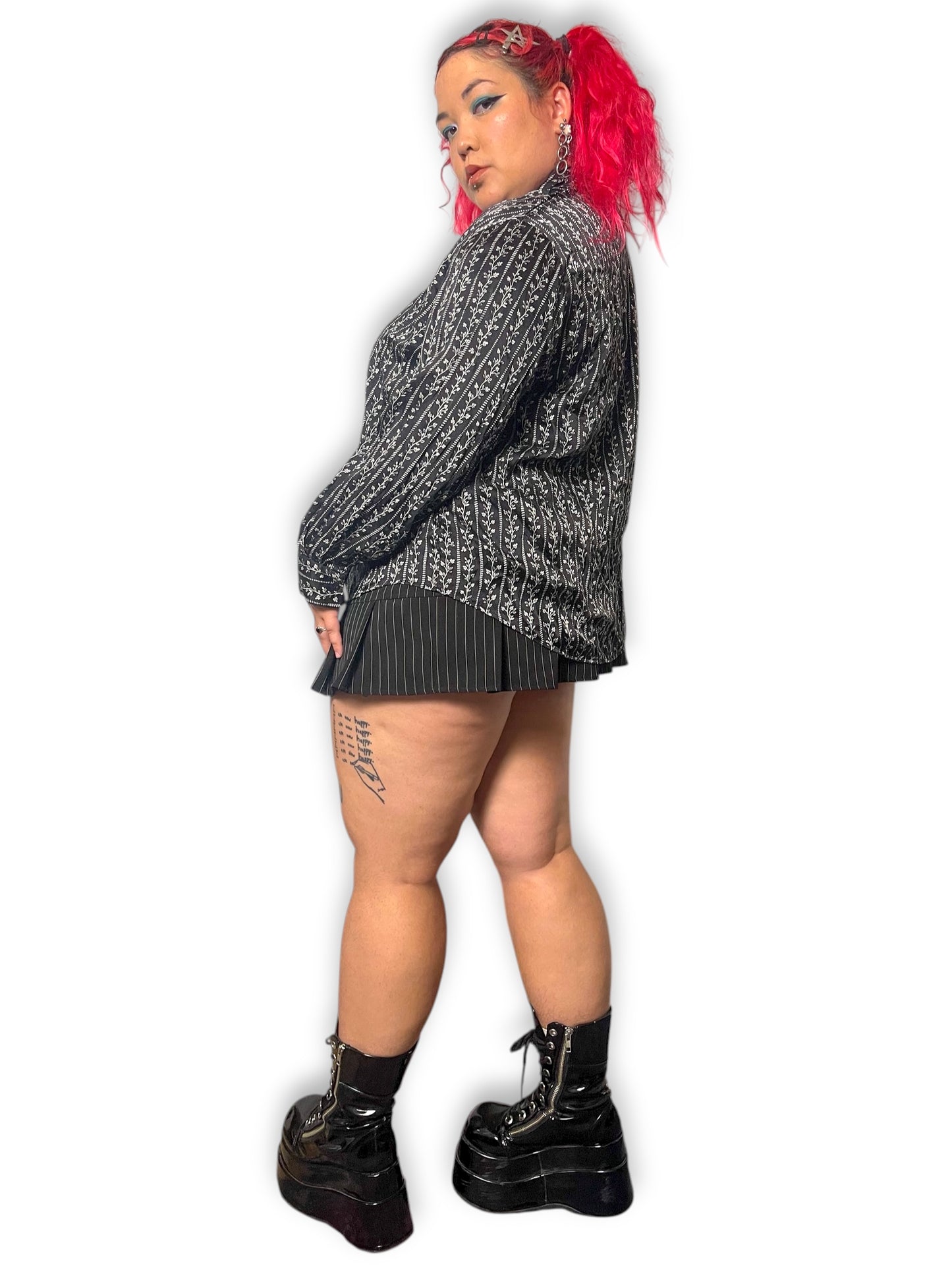 90’s/Y2K Style & Co Black and White Floral Print Blouse (3X)