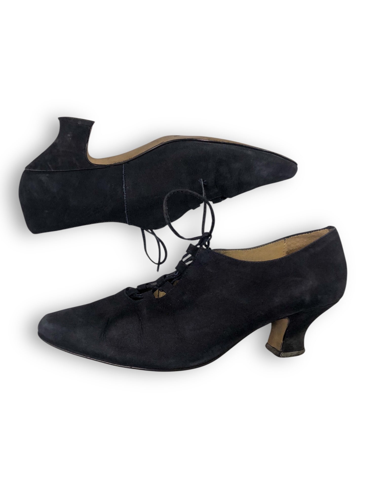 80’s/90’s Premier Black Suede Heels (7.5)