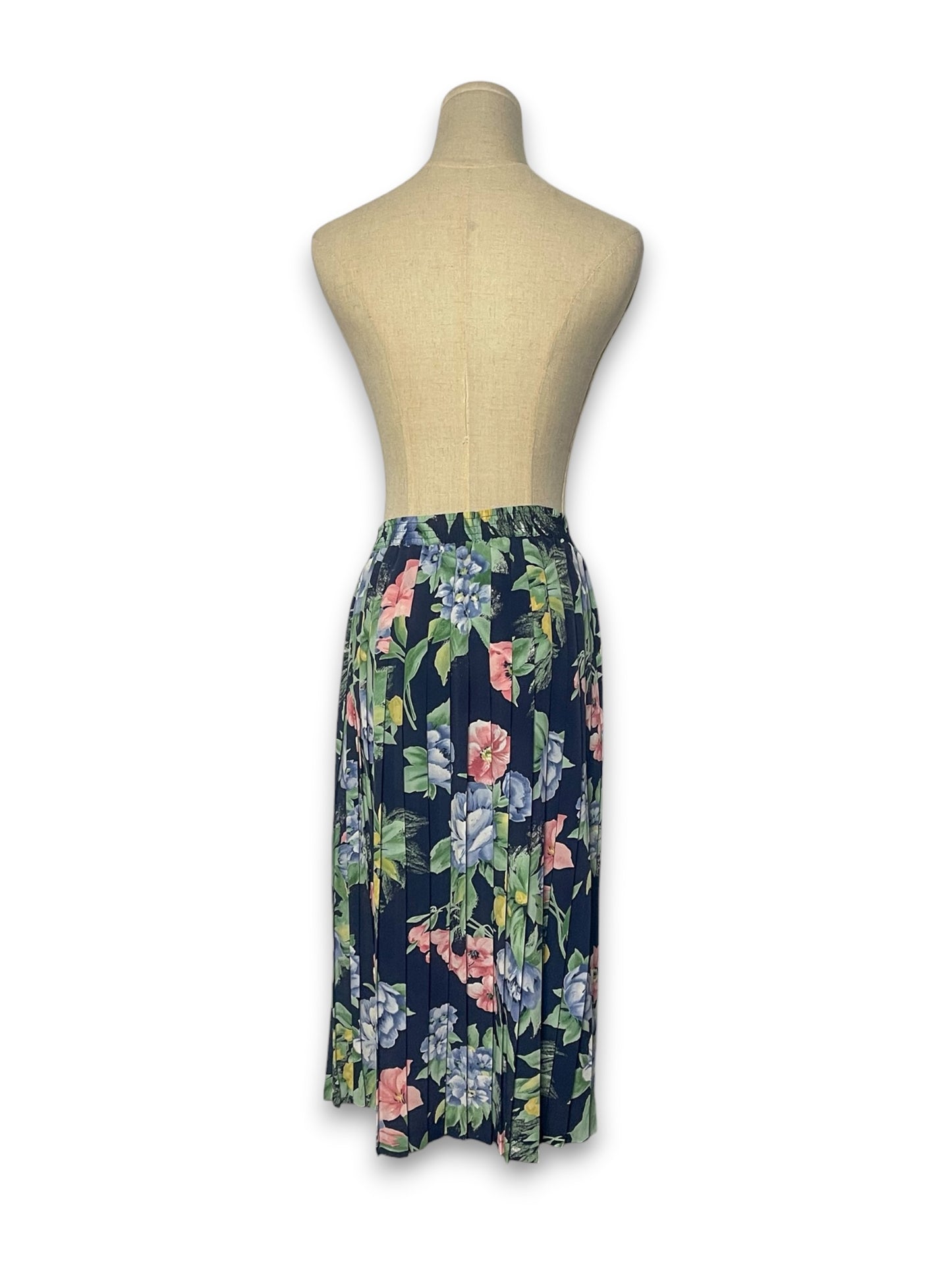 Y2K Retro Floral Pleated Skirt (M/L)