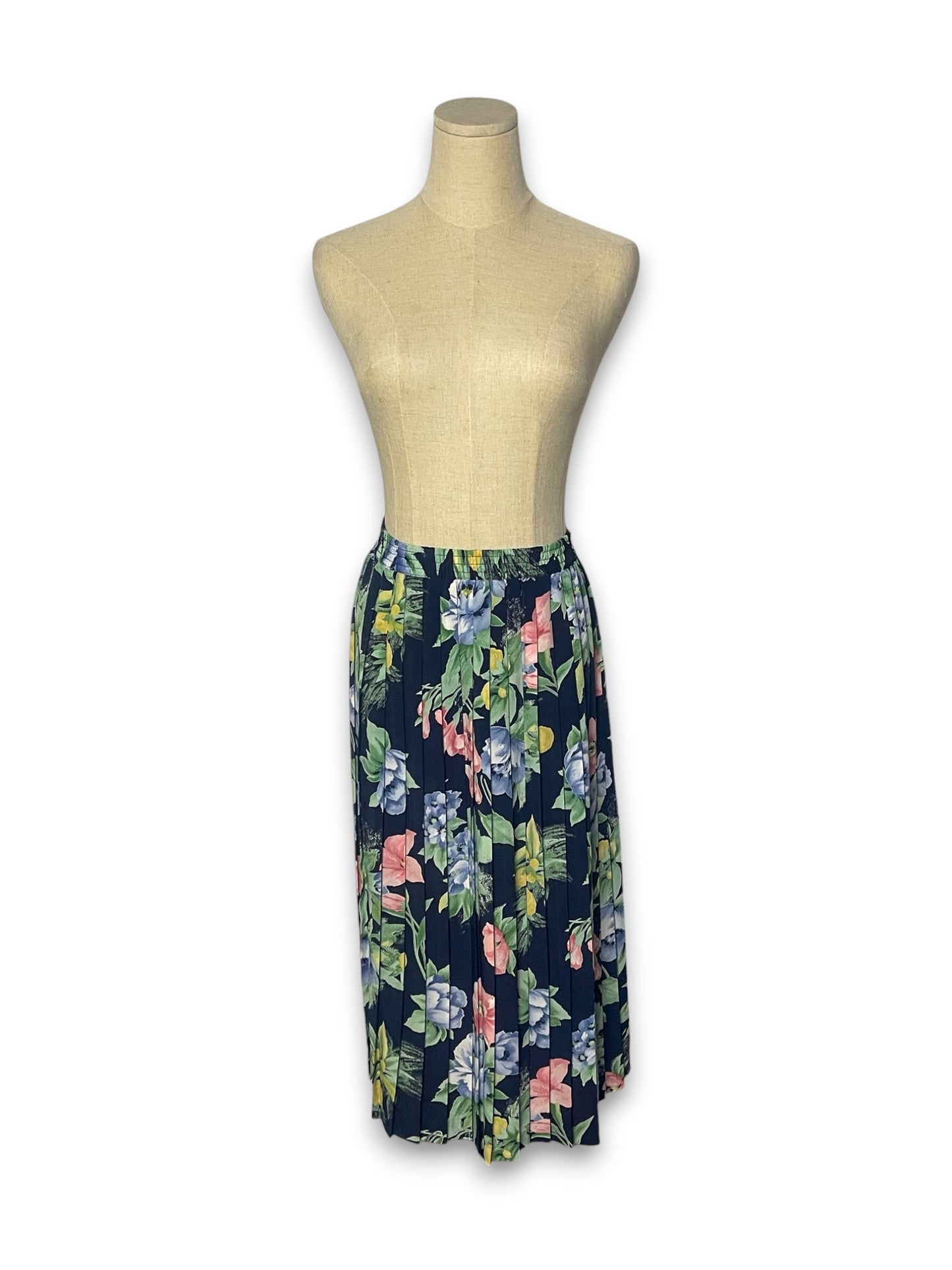 Y2K Retro Floral Pleated Skirt (M/L)
