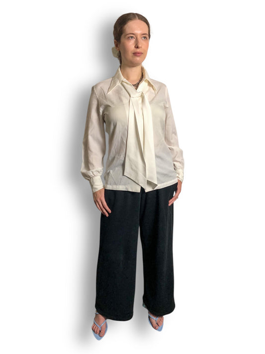 70’s Lady Arrow White Blouse (M/L)