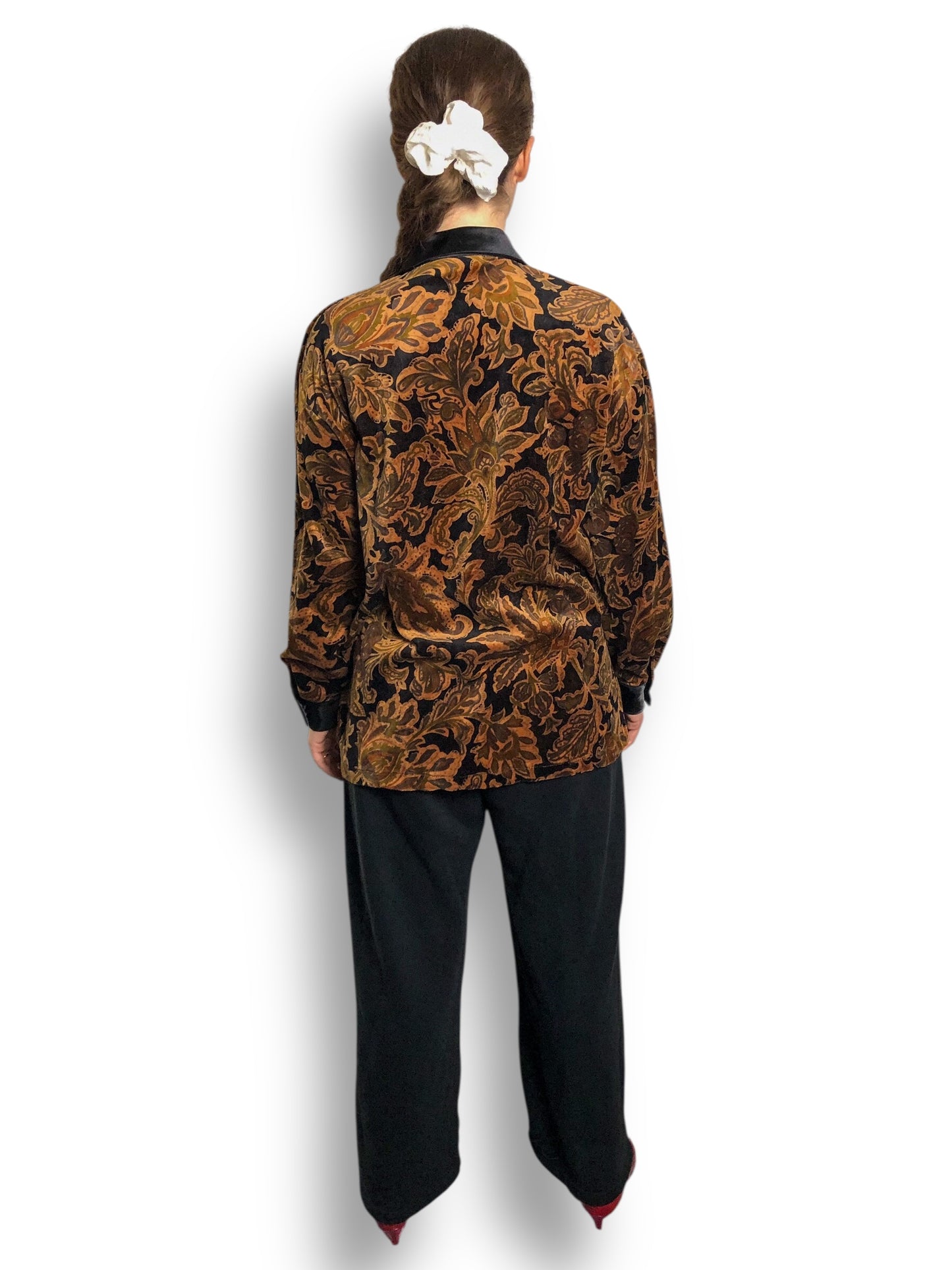 80’s/90’s Lizsport Black and Brown Paisley Velour Shirt (M/L)