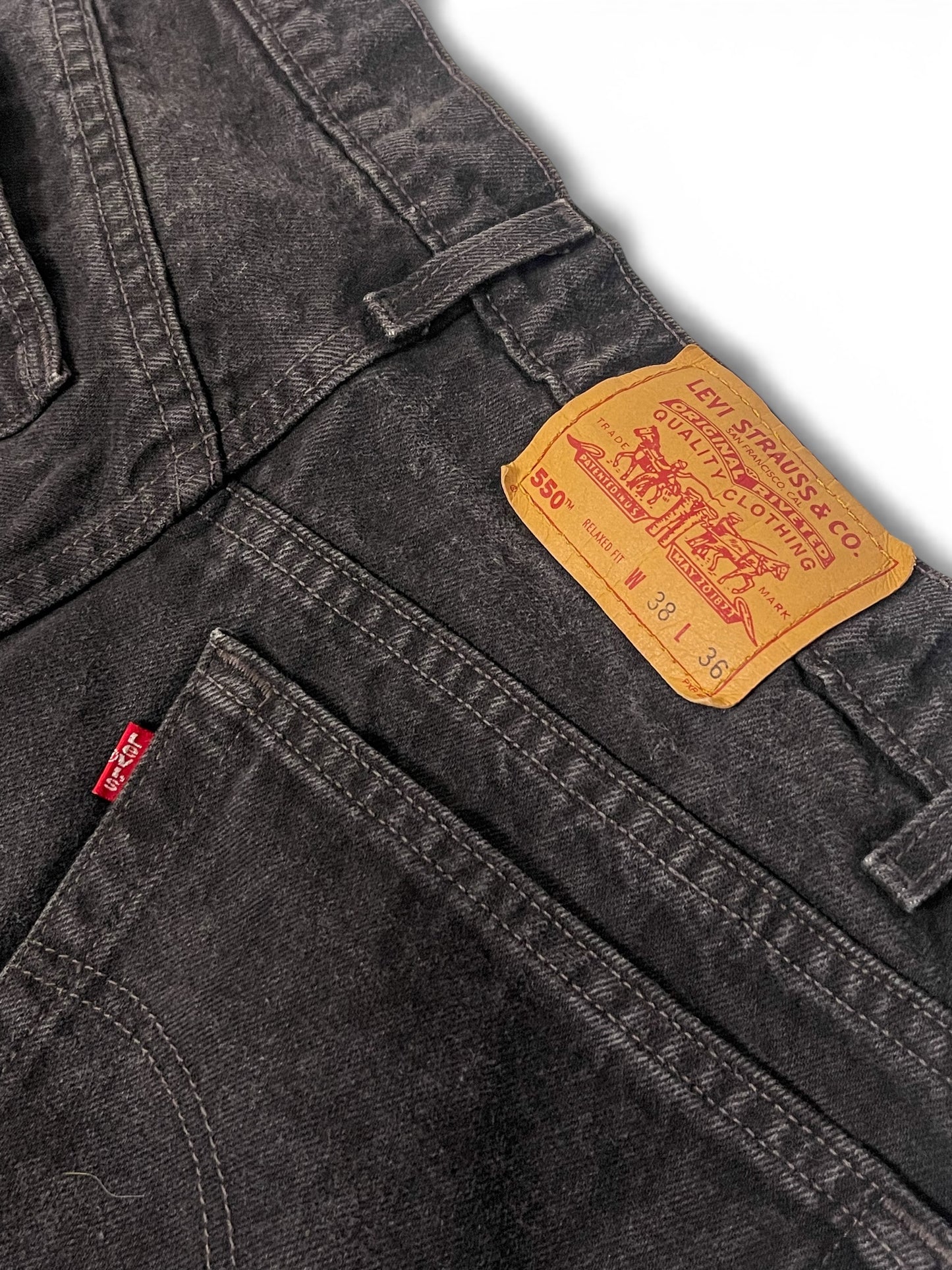 90’s Levi’s 550 Denim Jeans (XL)