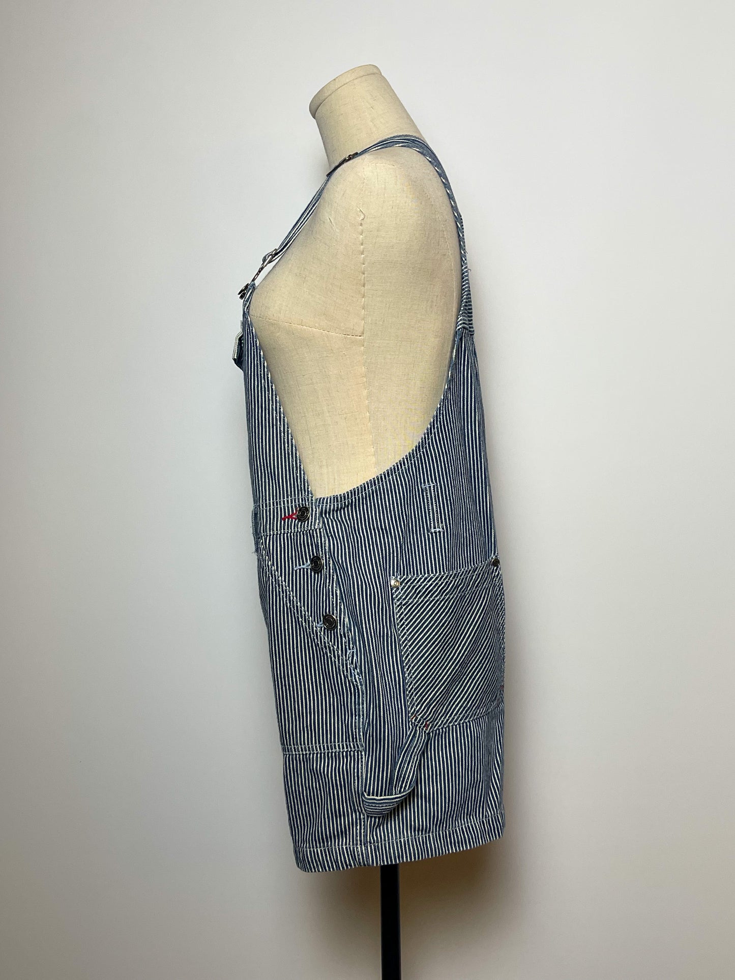 90’s/Y2K Railroad Stripe Overall Shorts (M)