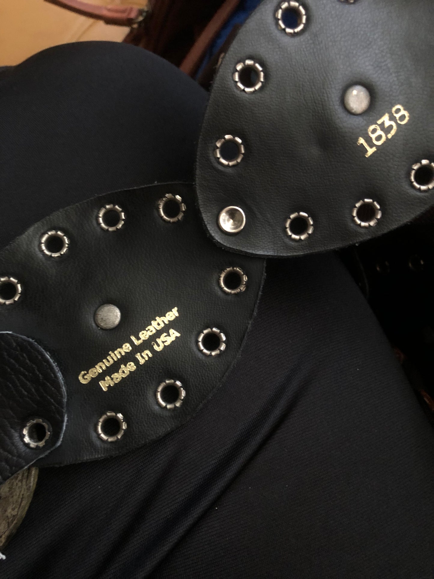 Vintage Black Leather Medallion Belt (M/L)