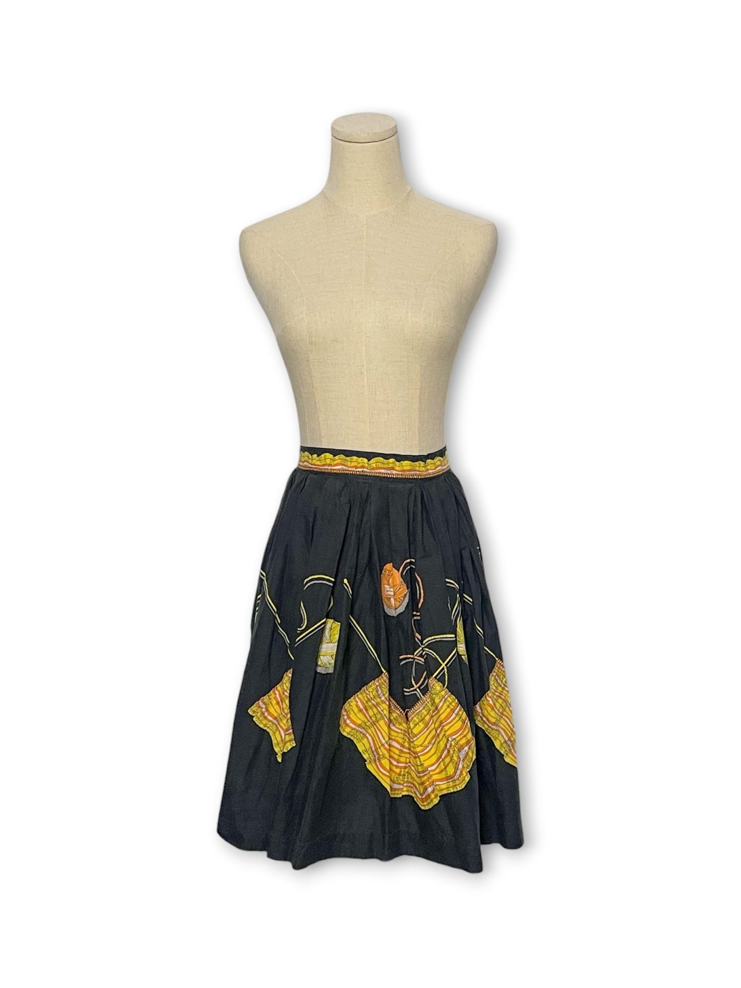 Vintage Kitschy Print Circle Skirt (S)
