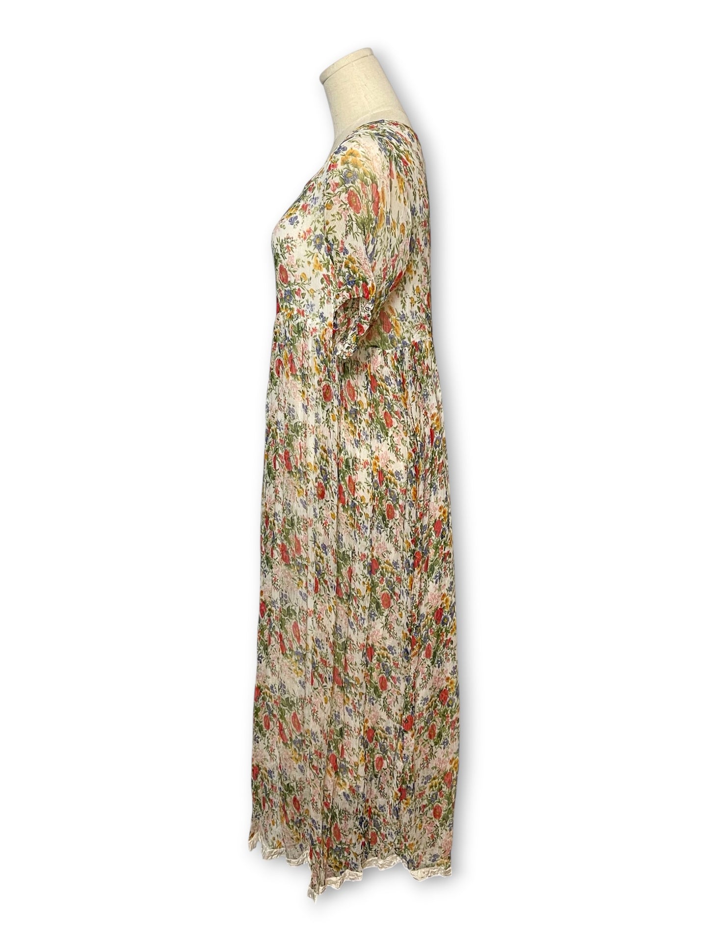 90’s Floral Print Cottage Maxi Dress (M)