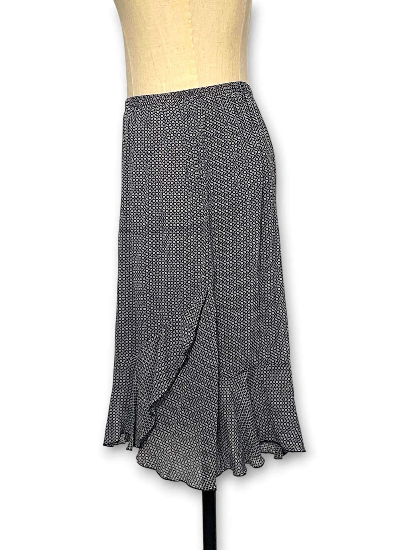 90’s/Y2K Patterned Silk Skirt (XS/S/M)