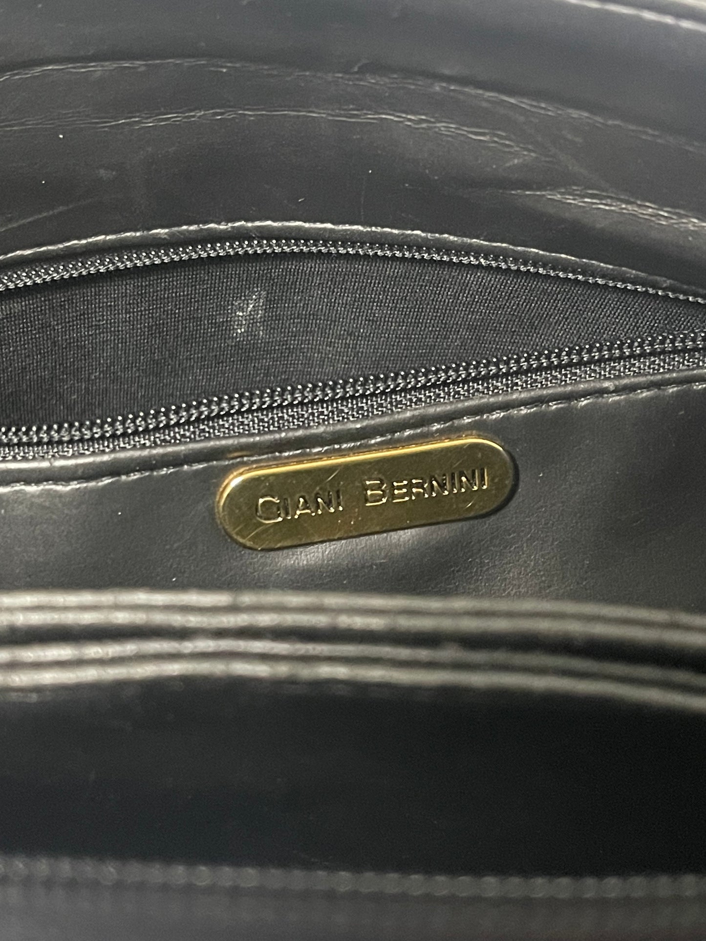 90’s Giani Bernini Black Leather Crossbody Purse