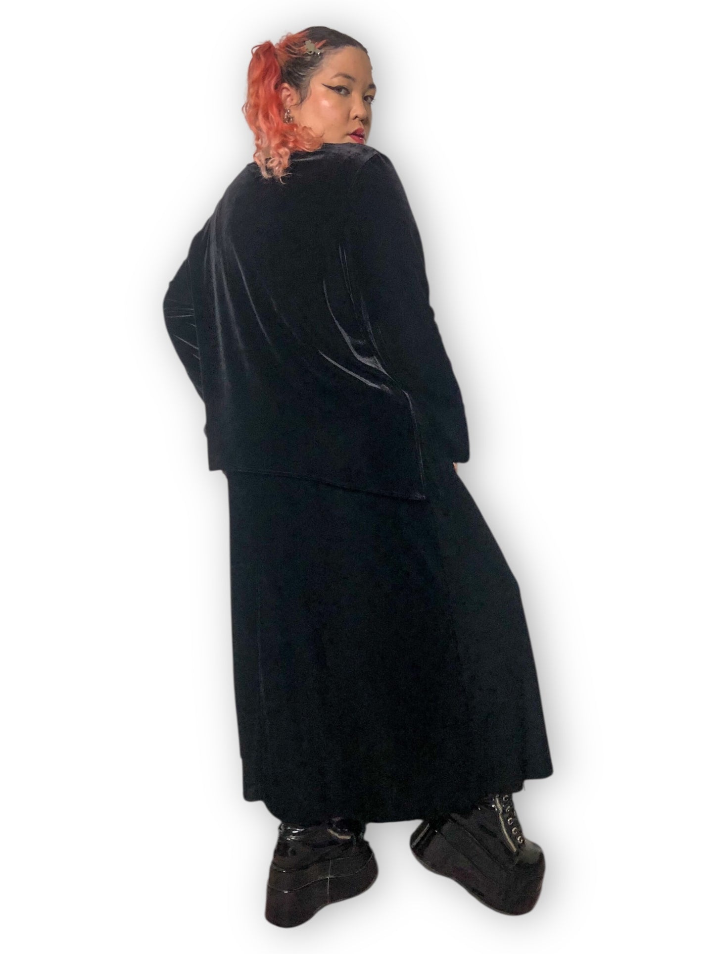 90’s/Y2K Jazz II Black Velvet Long Sleeve Maxi Dress (3X)