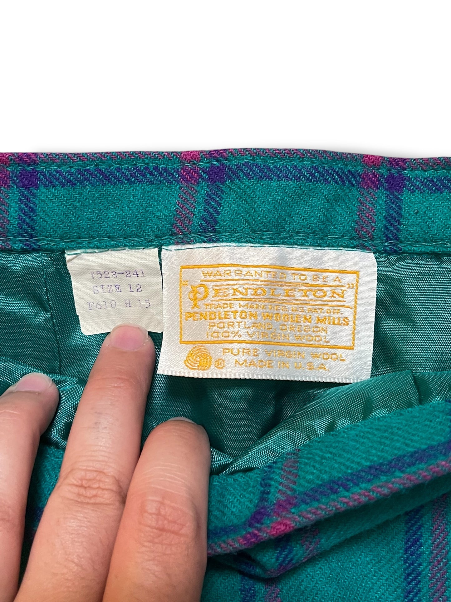 70’s/80’s Plaid Wool Pencil Skirt (M)