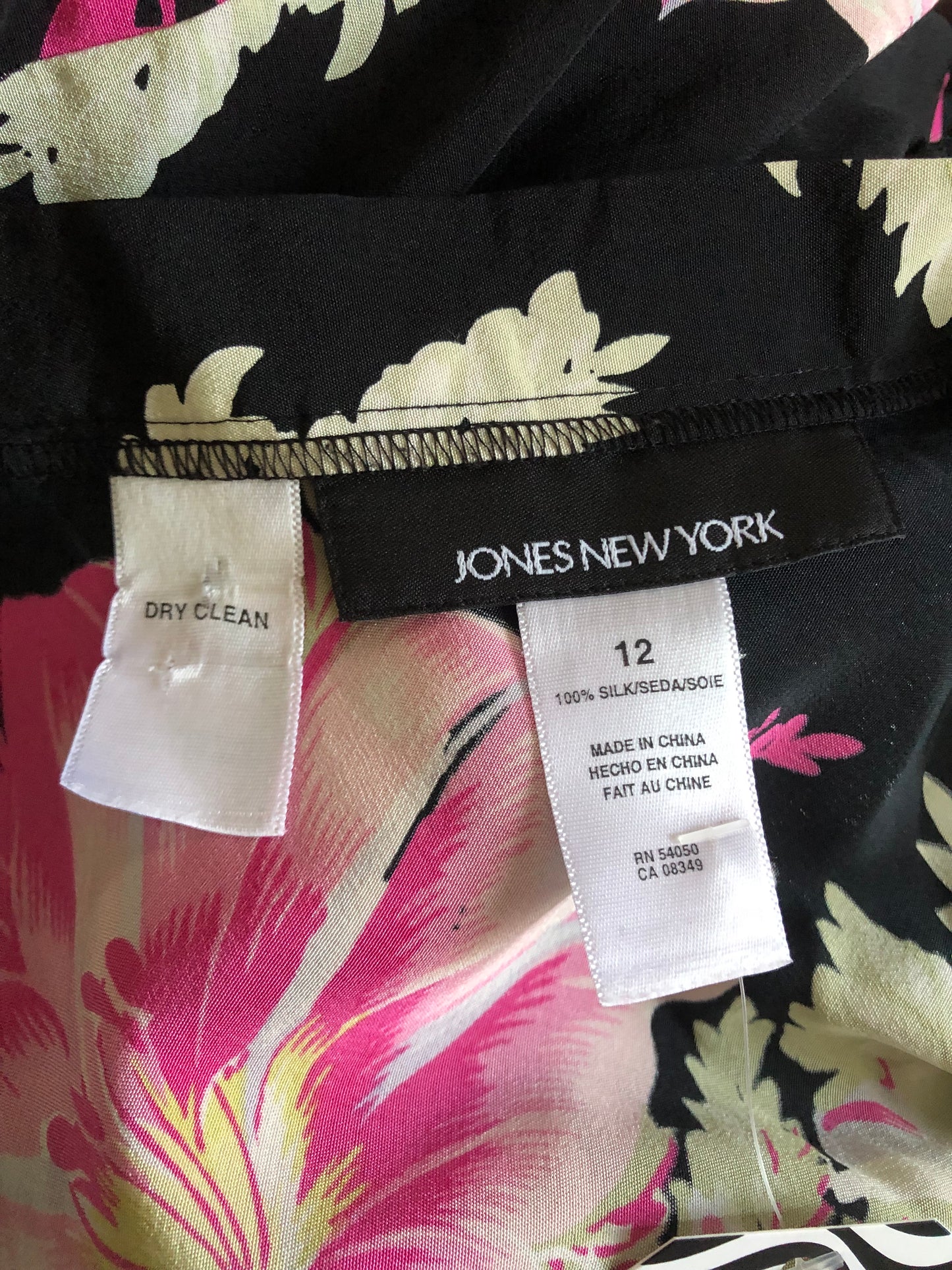 90’s/Y2K Jones New York Black Floral Print Skirt (M/L)