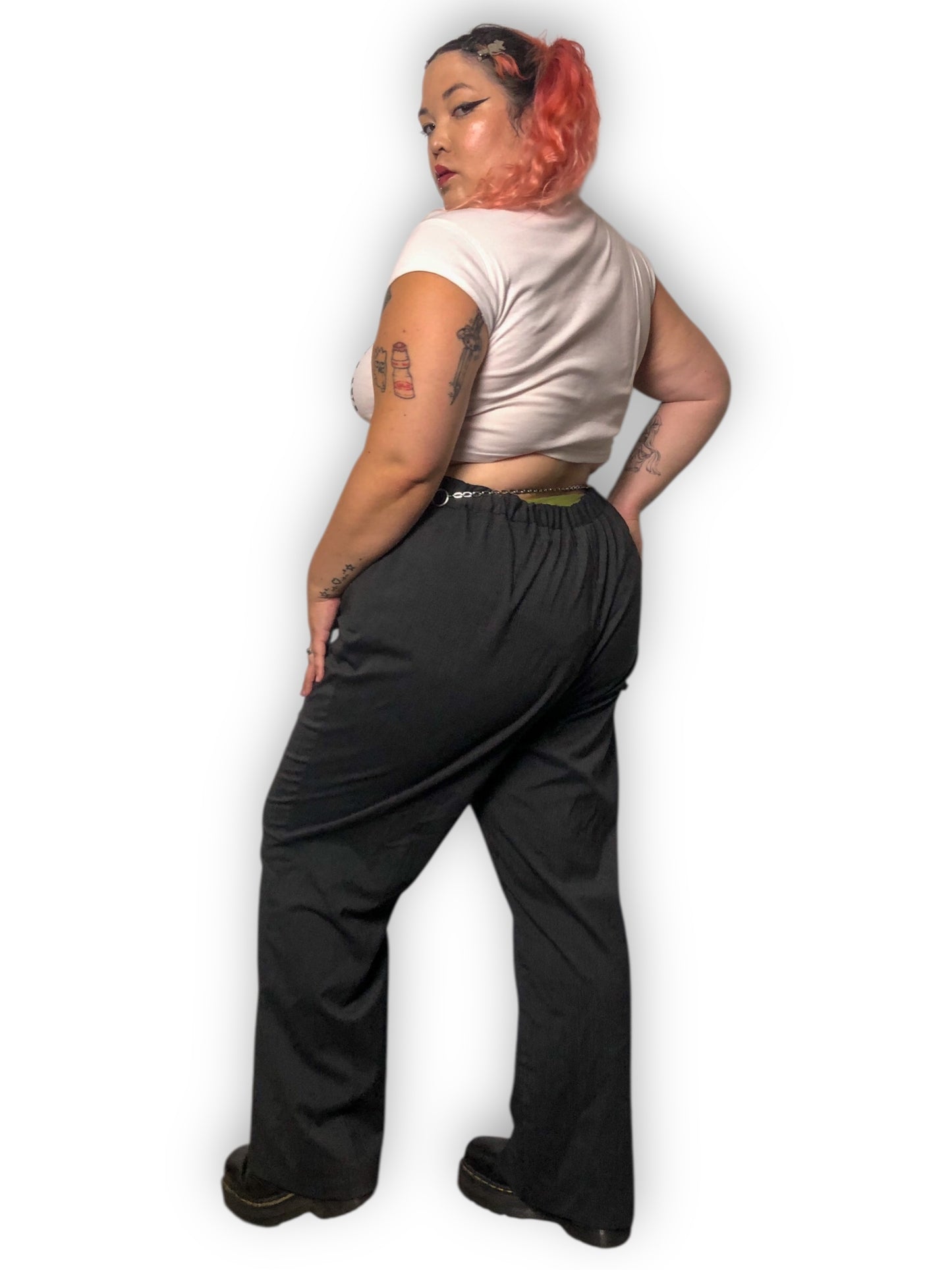 Y2K/Modern Maggie Barnes Gray and Black Pinstripe Slacks (3X)