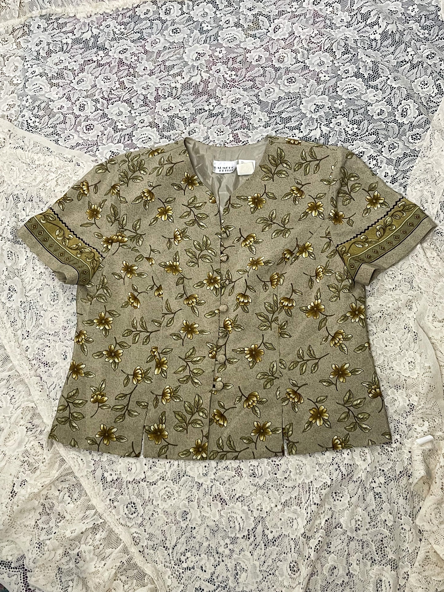 90’s/Y2K Boho Cottage Print Blouse (XL)