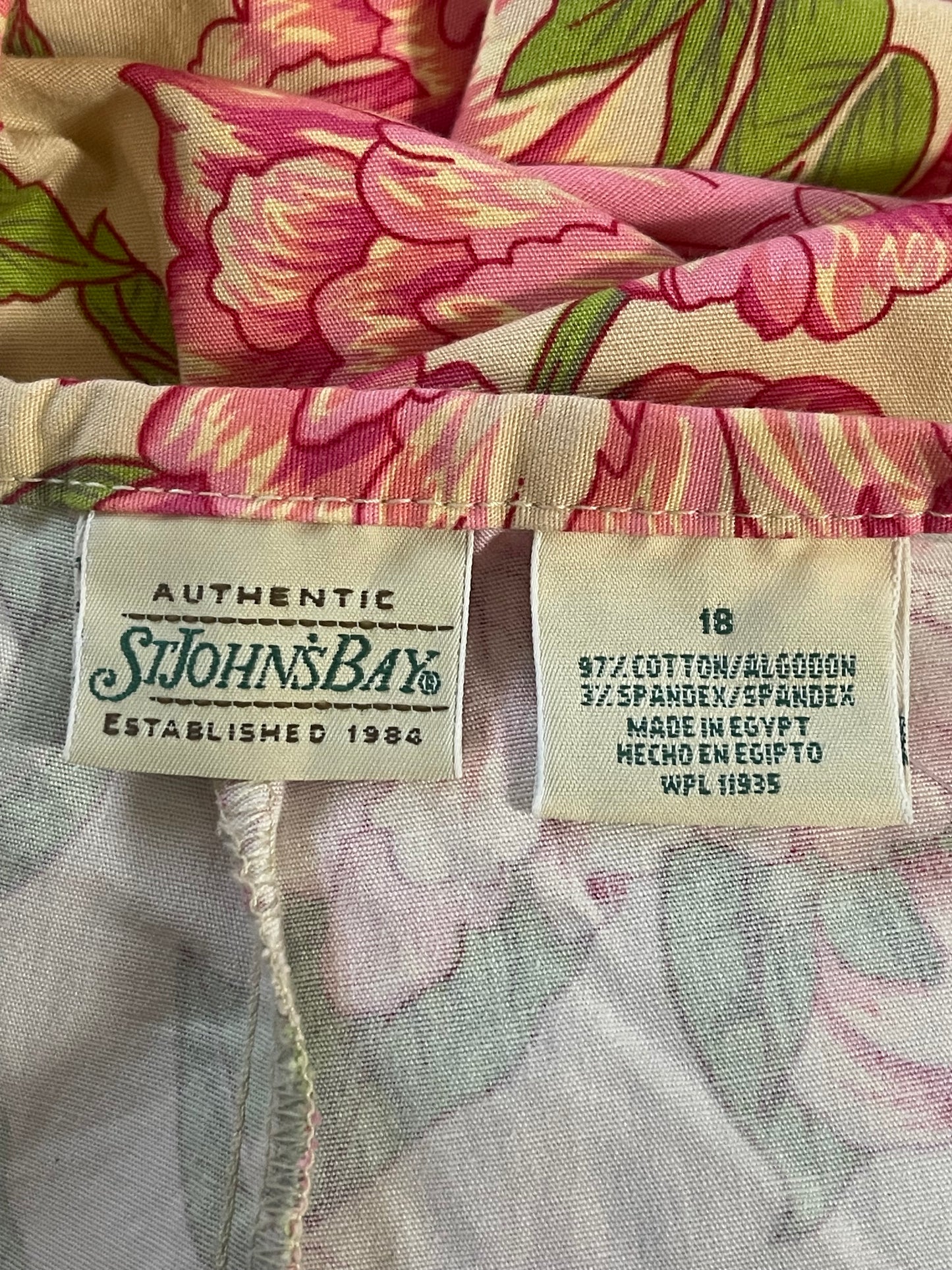 Y2K Floral Print Capri Pants (1X)