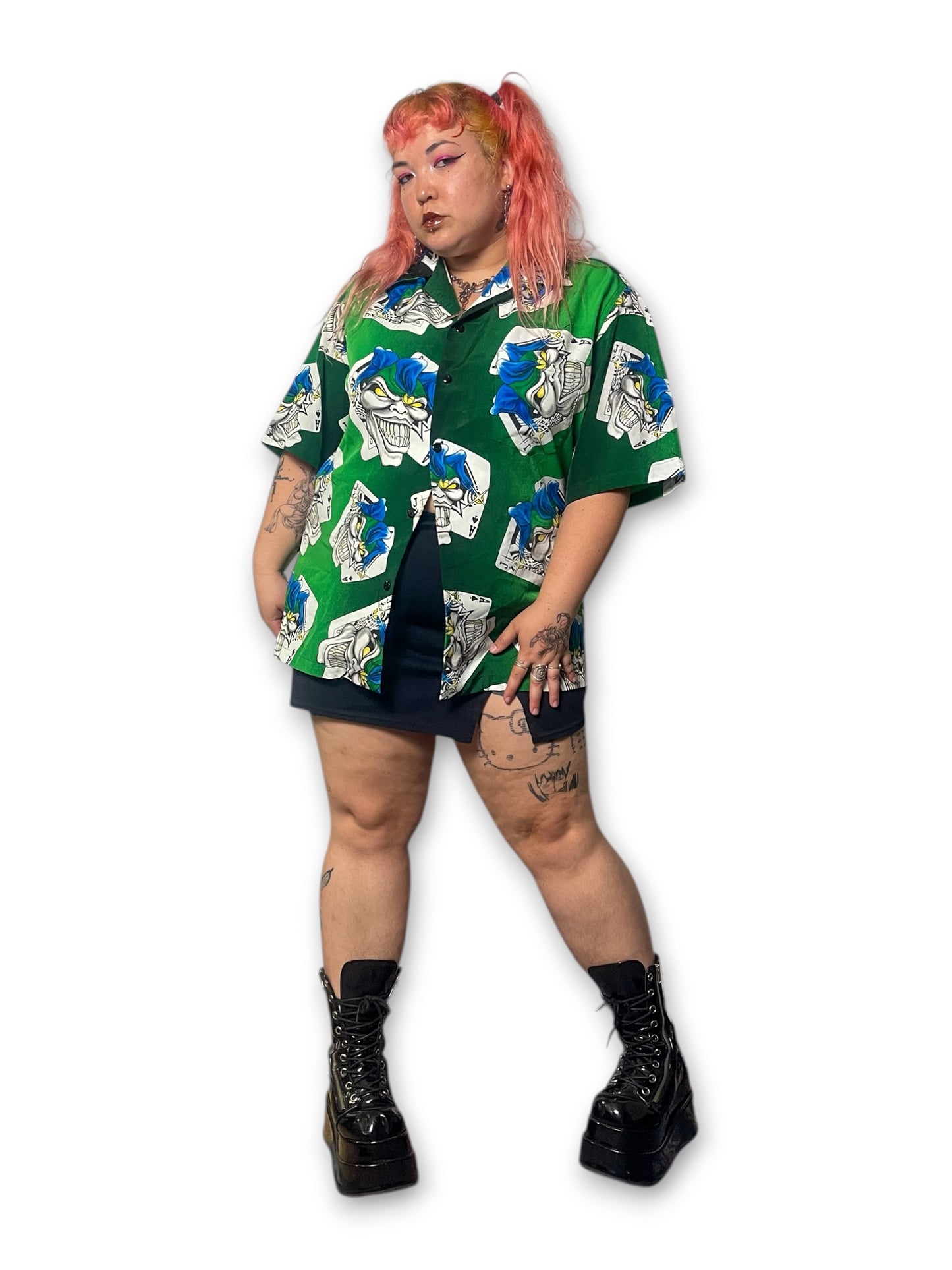 90’s Graphic Print Button Down Shirt (1X/2X)