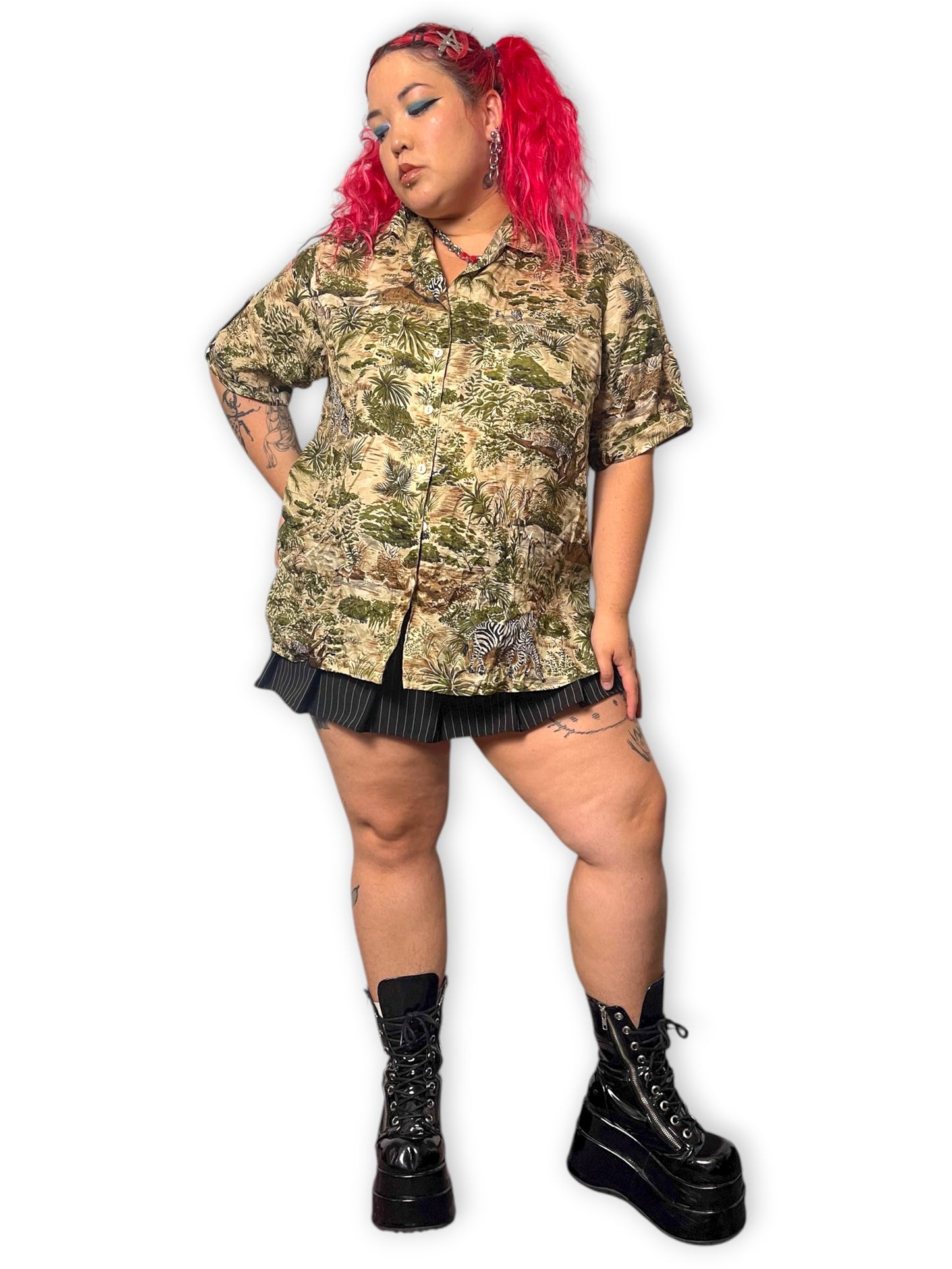 90’s Anna and Frank Tan and Green Safari Print Blouse (2X/3X)