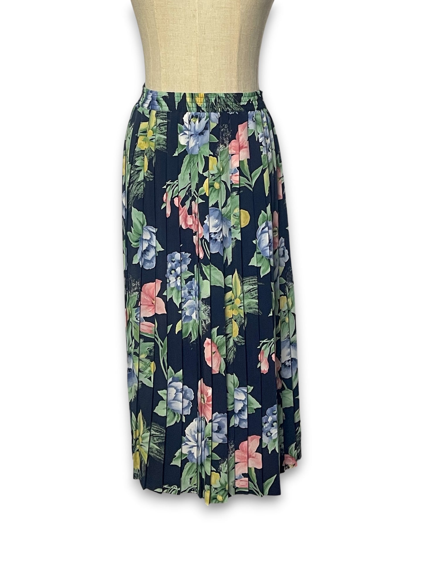 Y2K Retro Floral Pleated Skirt (M/L)