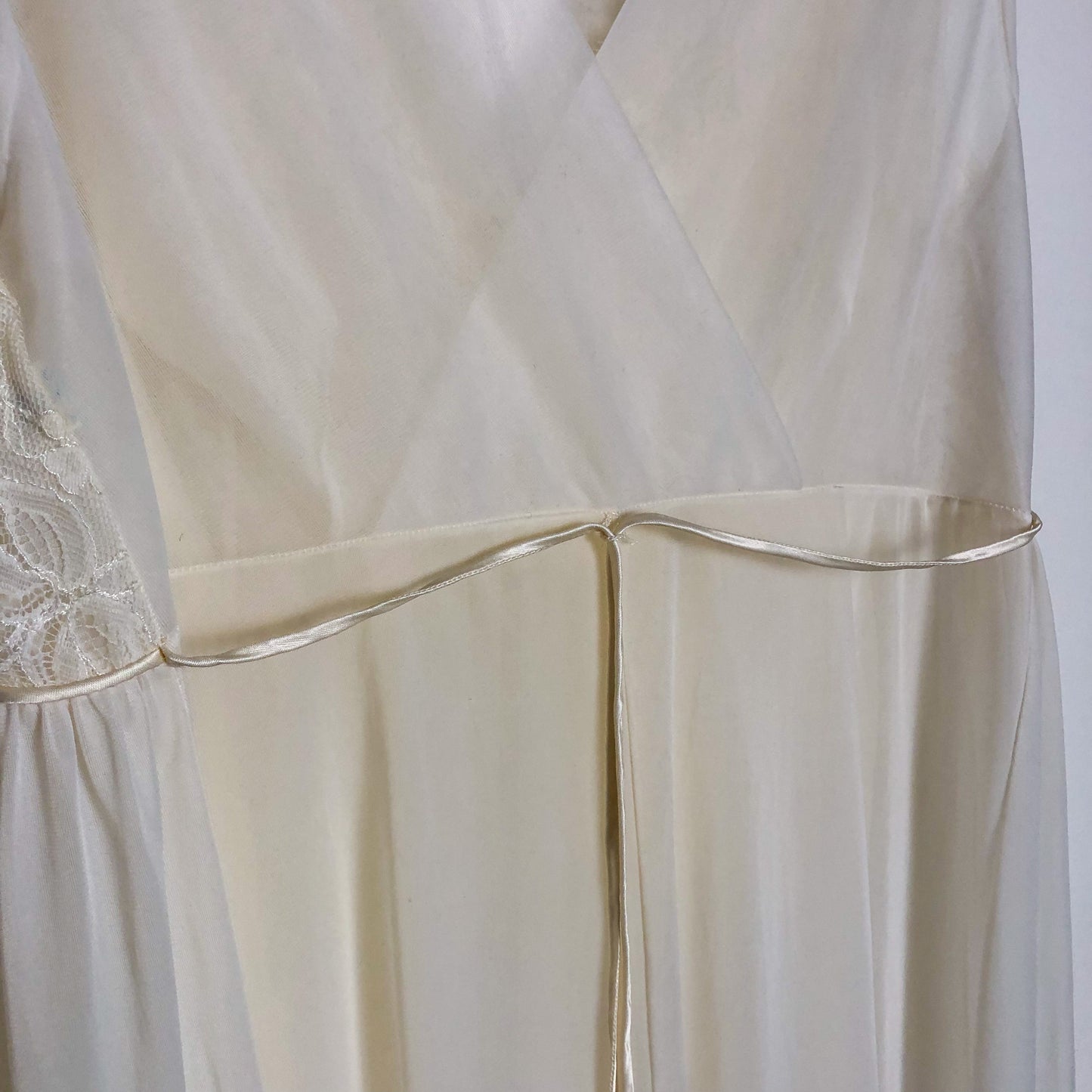 50’s Vanity Fair White Maxi Slip Dress (M)