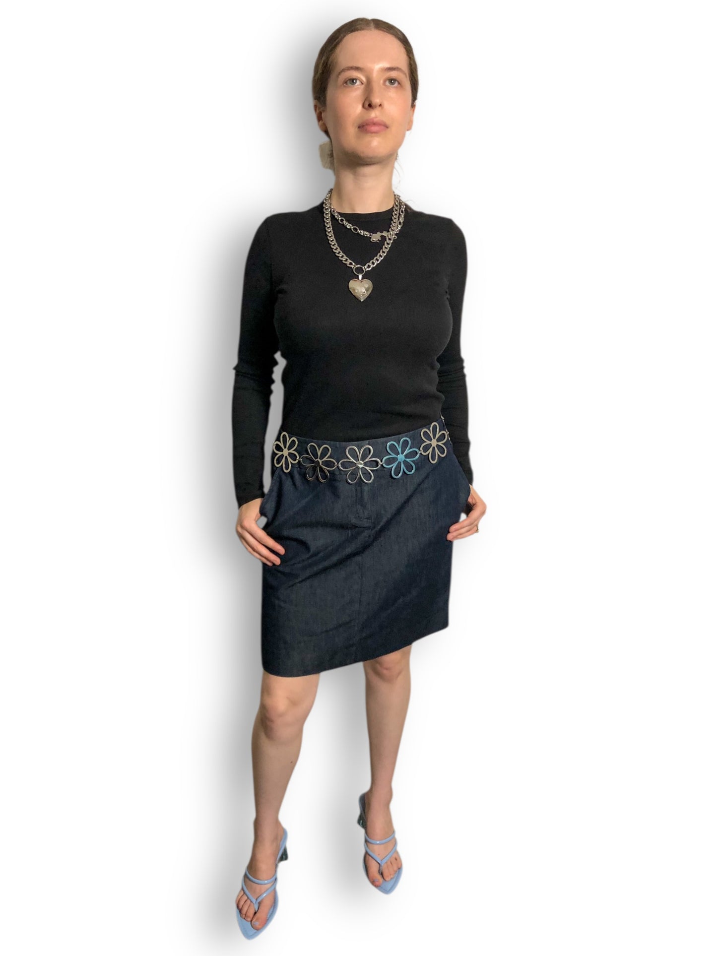 90’s/Y2K Kenneth Cole Dark Wash Denim Skirt (L)
