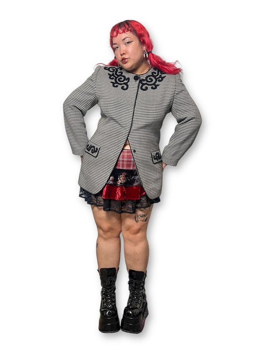 80’s/90’s Retro Houndstooth Blazer (1X/2X)