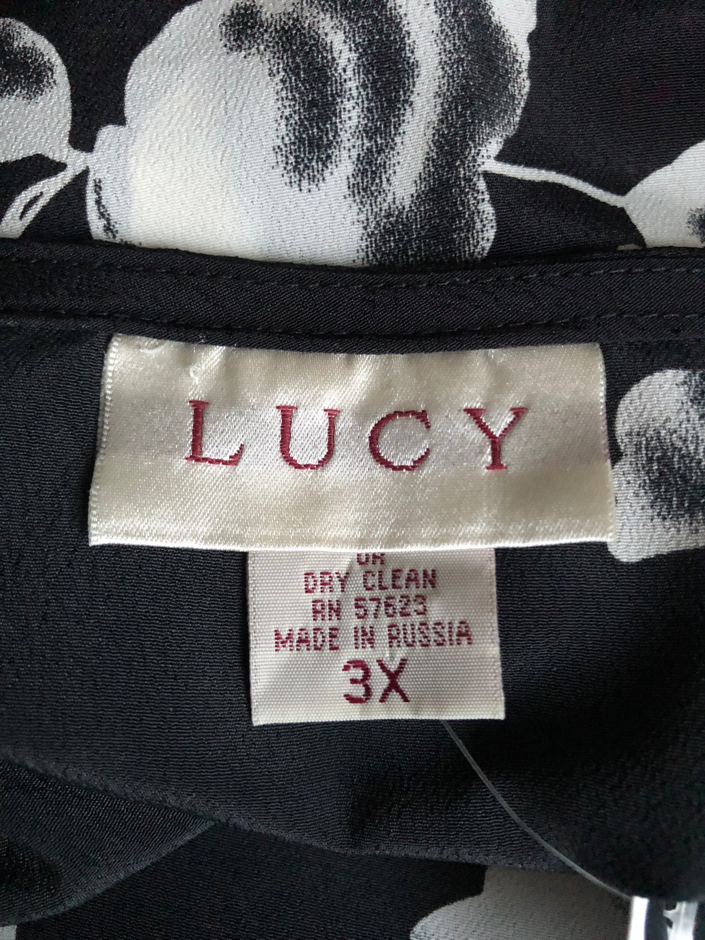 90’s/Y2K Lucy Black and White Floral Print Maxi Dress (XL)