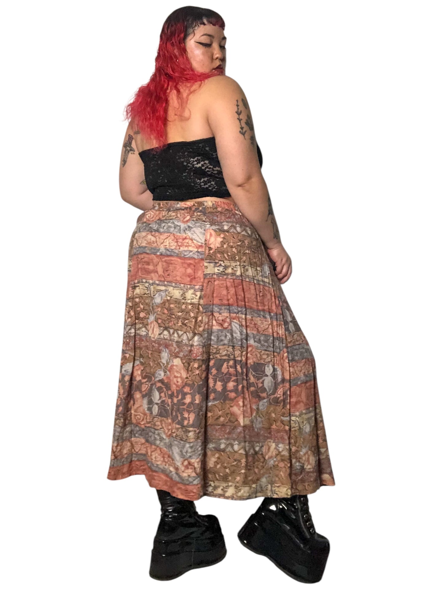 90’s August Max Woman Pink and Khaki Floral Print Skirt (2X)