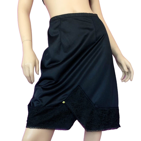 60's ‘Skirt Saver’ by Beverly Vogue California Black Slip Skirt (M)