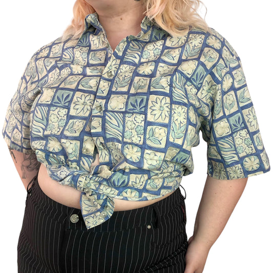 80’s East Island Blue and Tan Floral Print Button Down Shirt (L/XL)