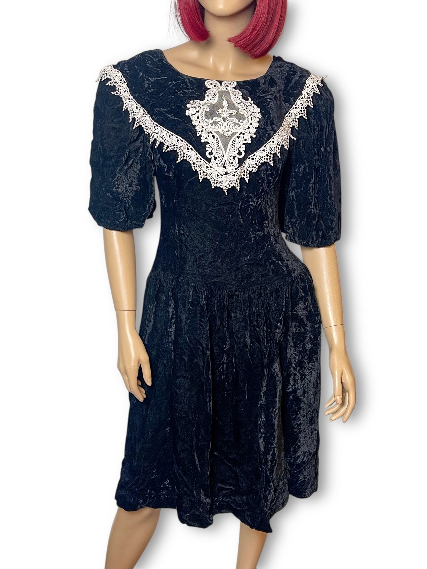 80’s Jamie Black Velvet Goth Victorian Dress (XS/S)