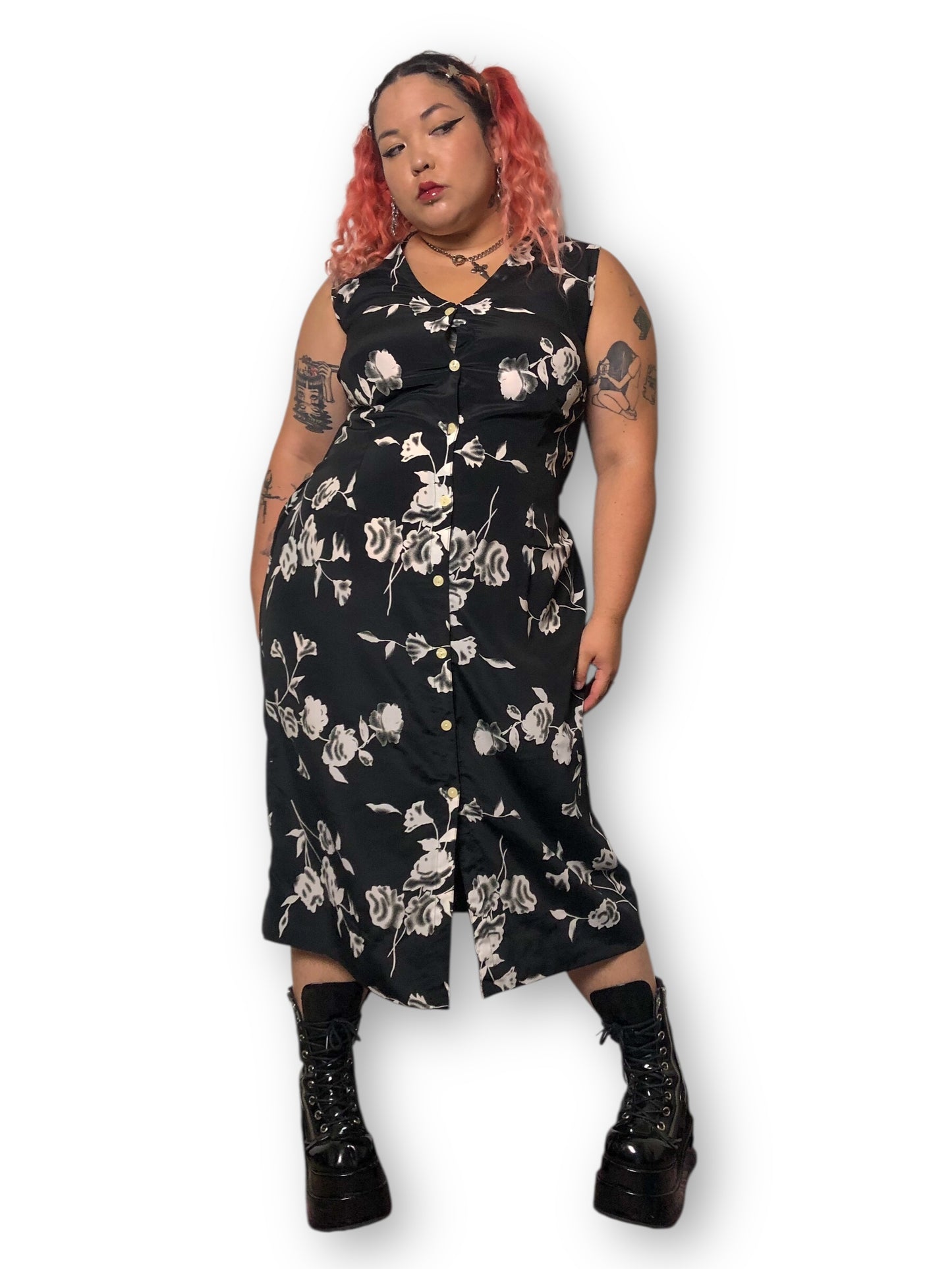 90’s/Y2K Lucy Black and White Floral Print Maxi Dress (XL)