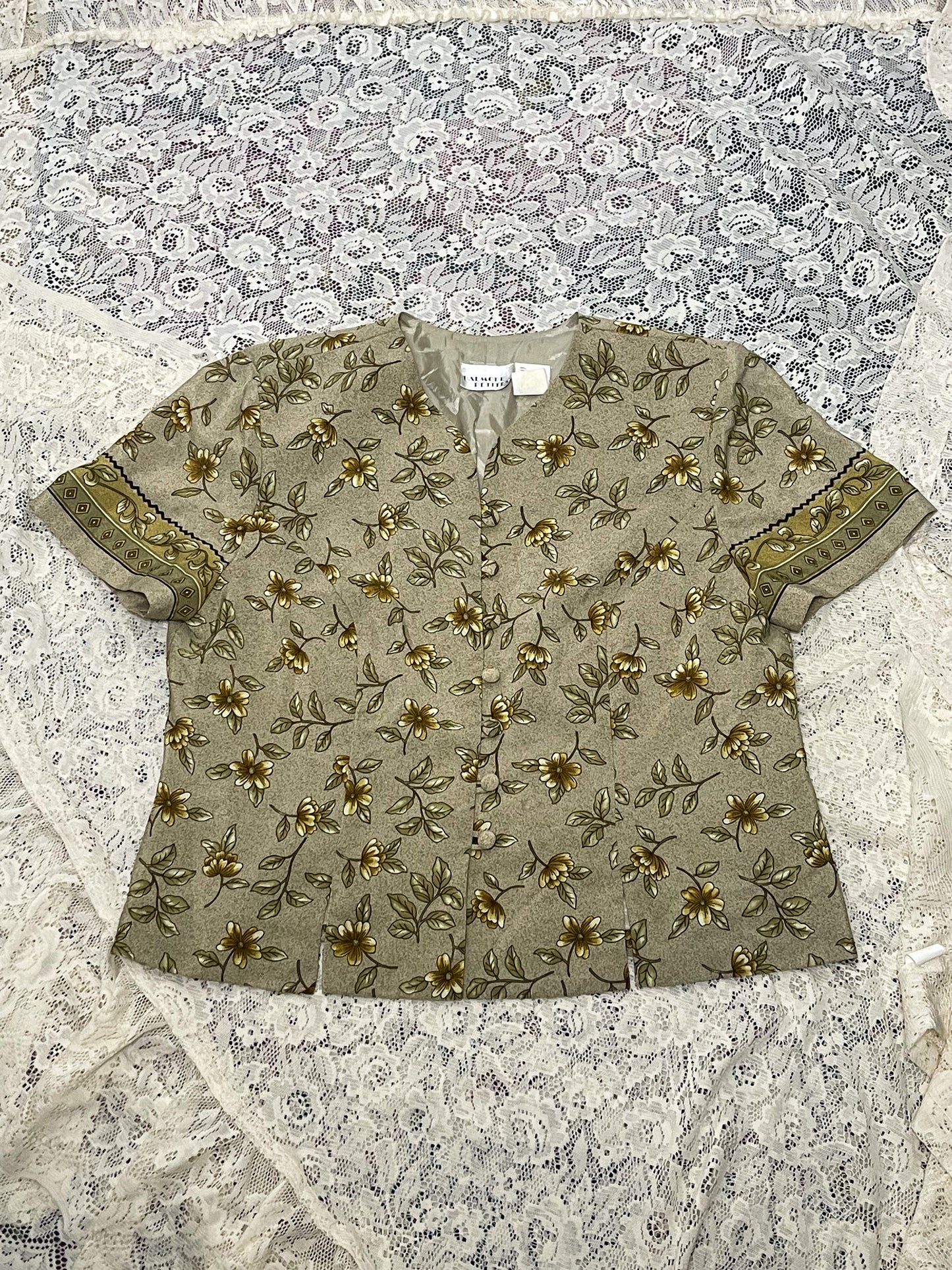 90’s/Y2K Boho Cottage Print Blouse (XL)