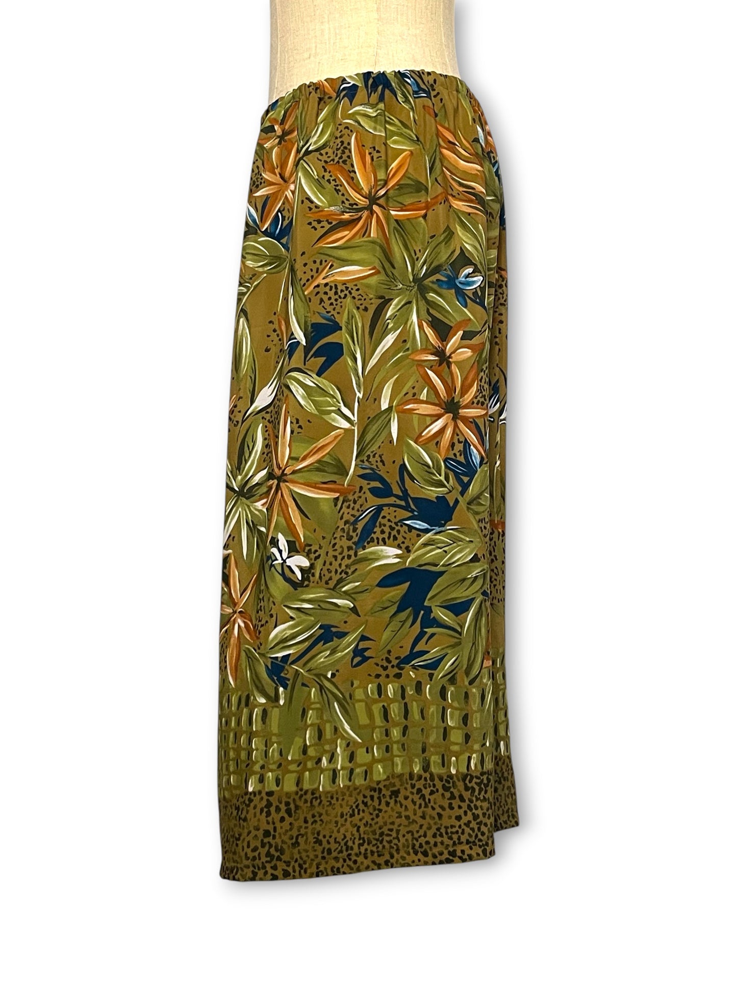 Vintage Floral Print Midi Skirt (XL/1X)