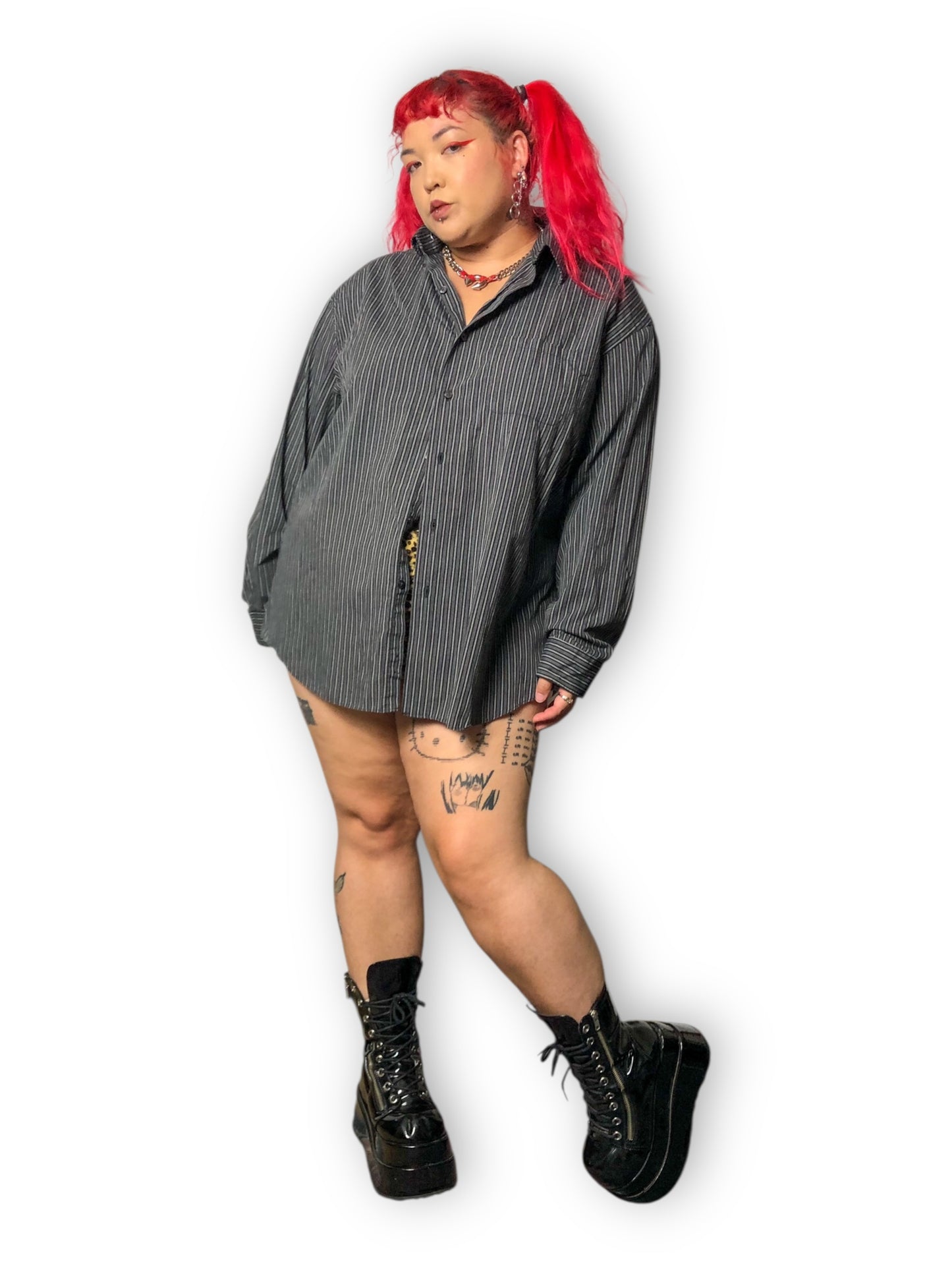 Y2K/Modern Van Heusen Gray Striped Button Down Shirt (2X/3X)