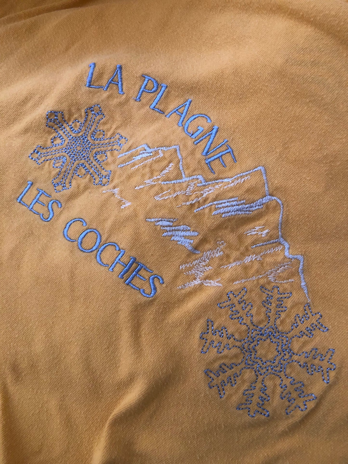 90’s/Y2K Rayar Les Coches Yellow T-Shirt (XL)