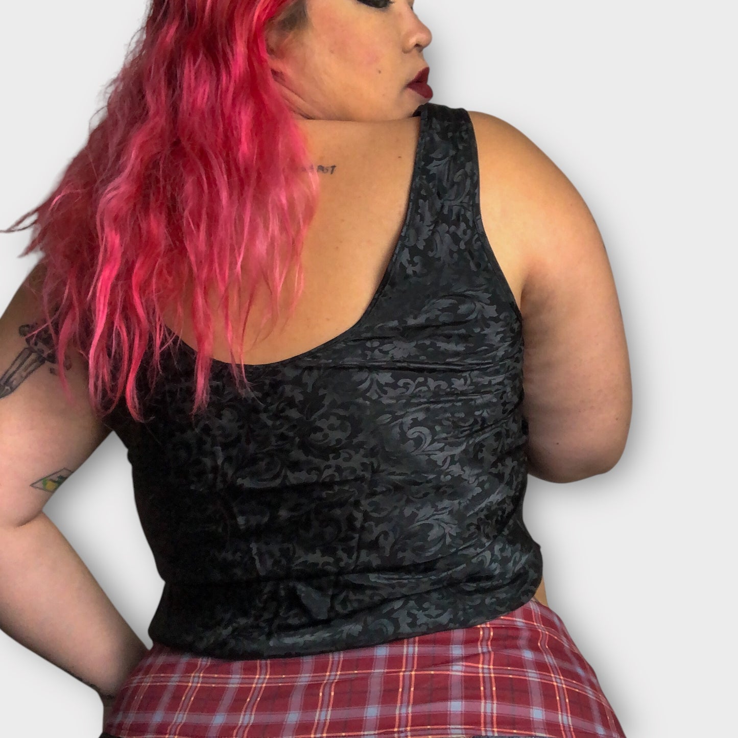 90’s Lucie Ann II Black Filigree Satin Tank Top (L)