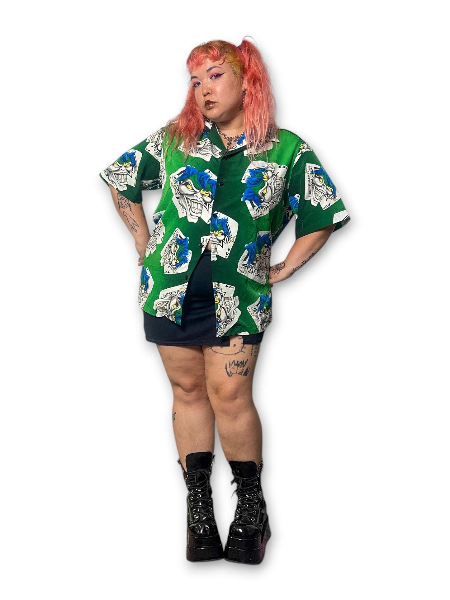 90’s Graphic Print Button Down Shirt (1X/2X)