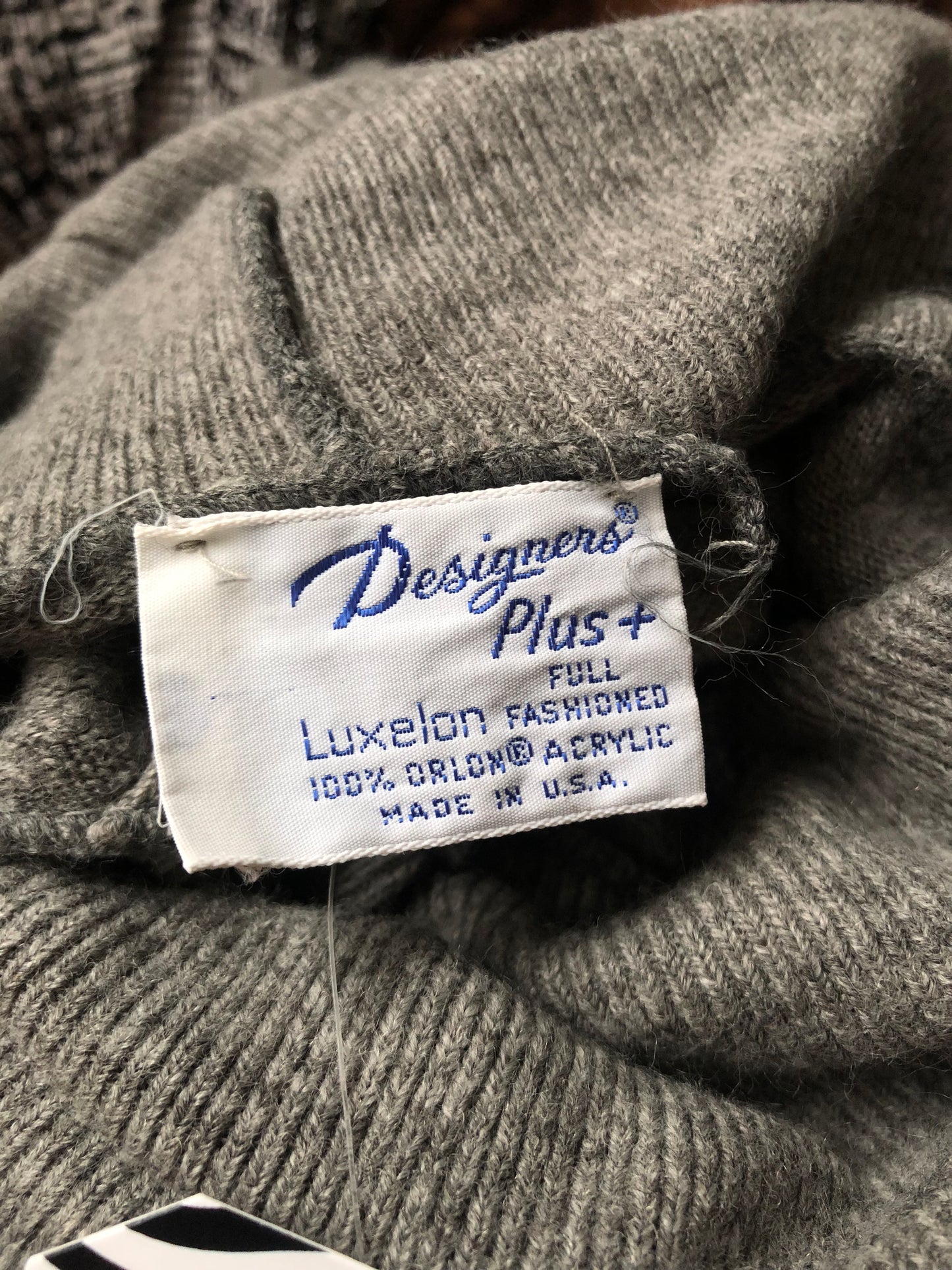 80’s Designers Plus Gray Turtleneck Sweater (L/XL)
