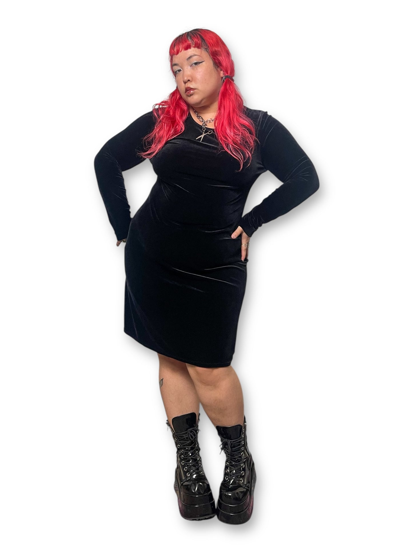 Y2K Black Velvet Long Sleeve Dress (XL/1X)