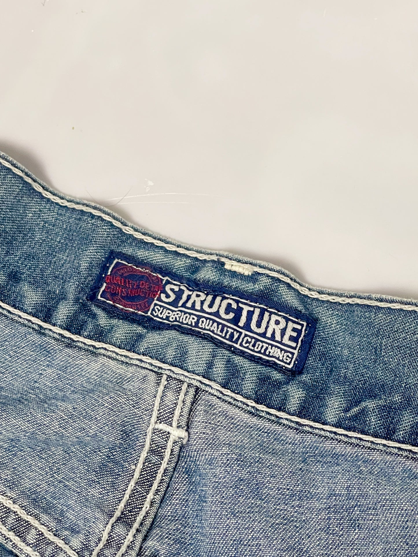 Y2K Structure Denim Cargo Shorts (L/XL)