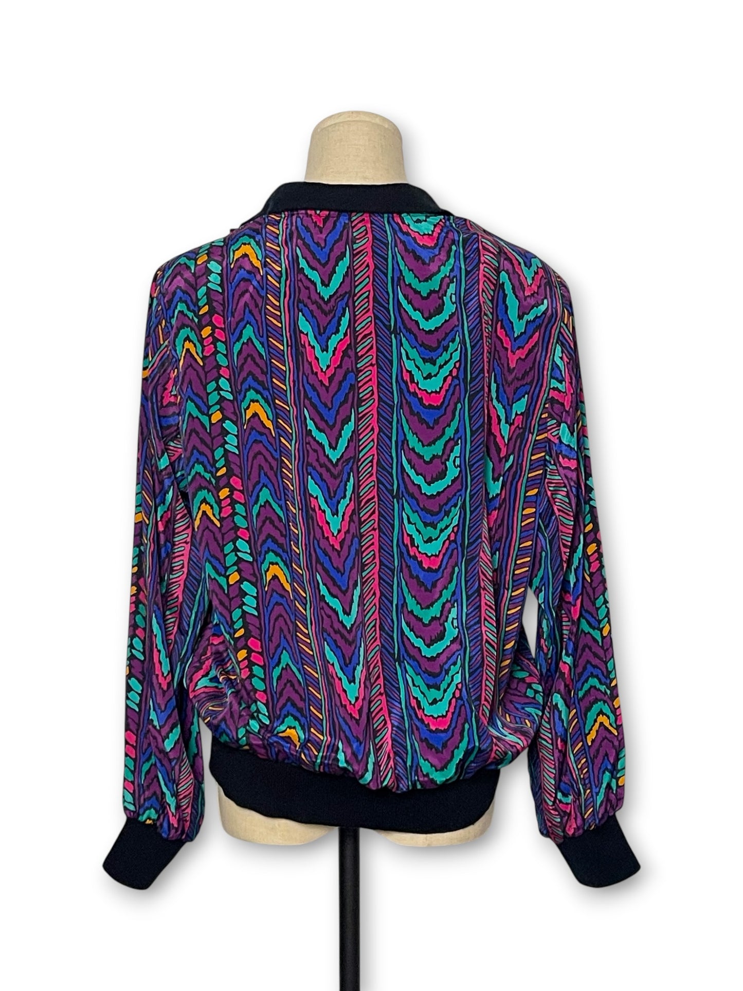 90’s Colorful Retro Print Shirt (M/L)