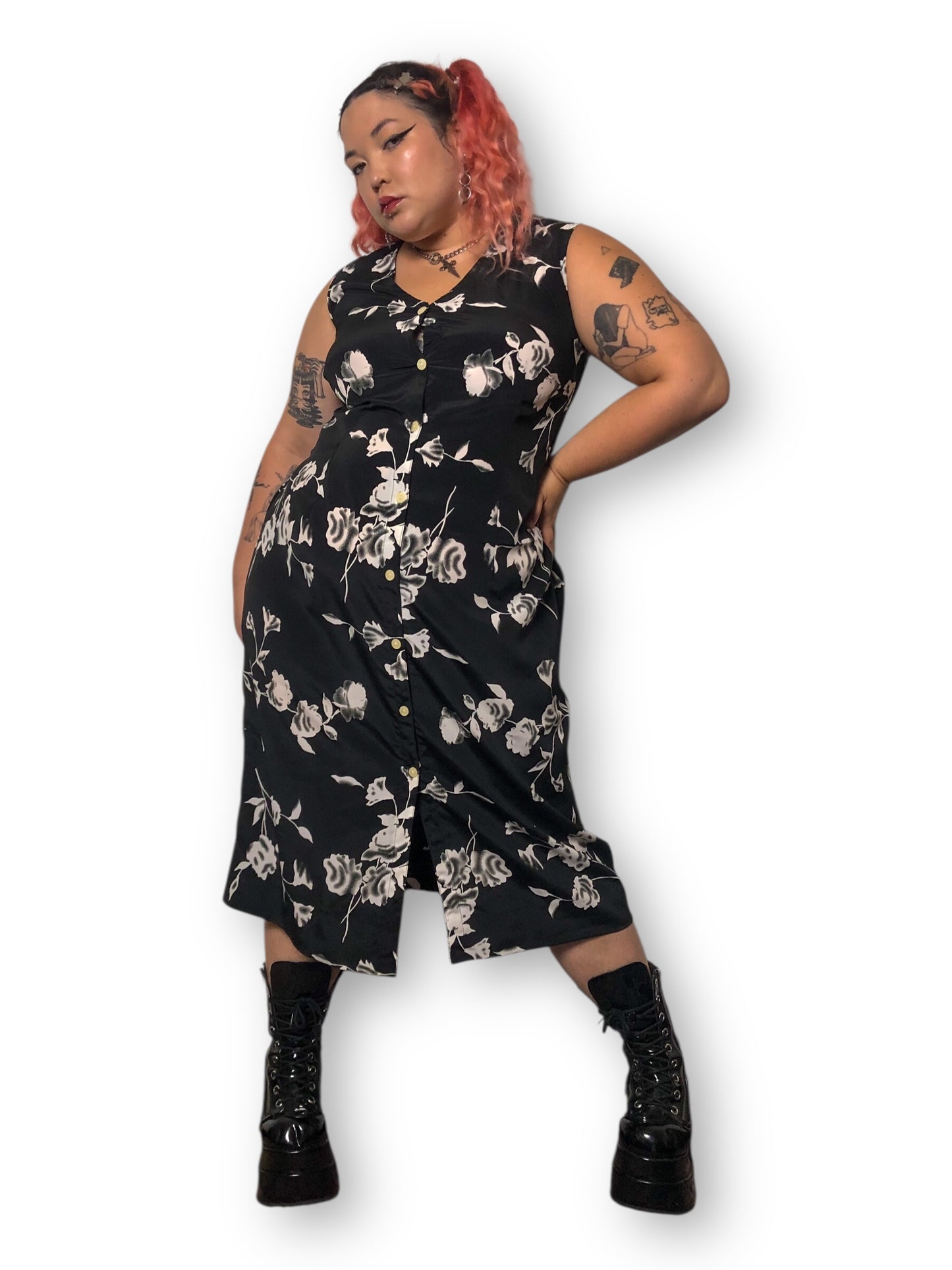 90’s/Y2K Lucy Black and White Floral Print Maxi Dress (XL)